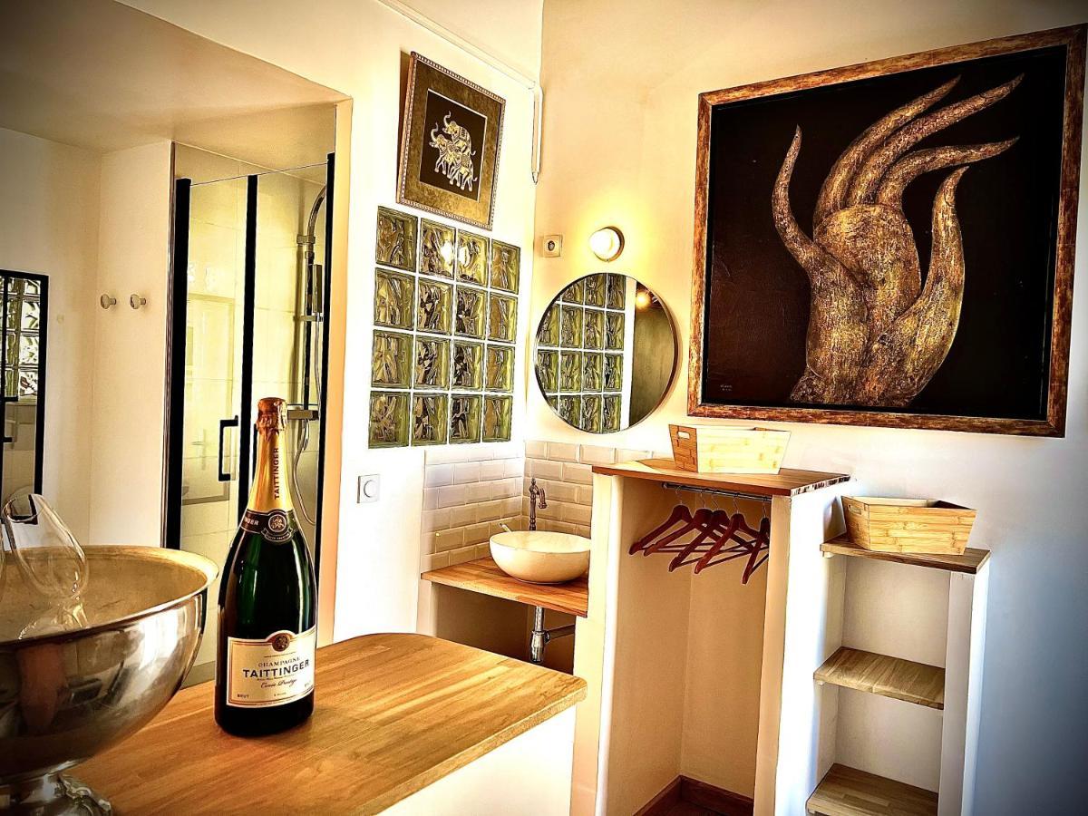 Cozy Studio Avec Terrasse Au Village Naturiste Cap Agde Exterior photo